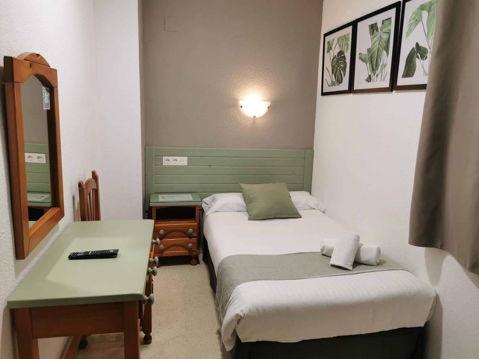 Hotel Costa Andaluza Motril Room photo